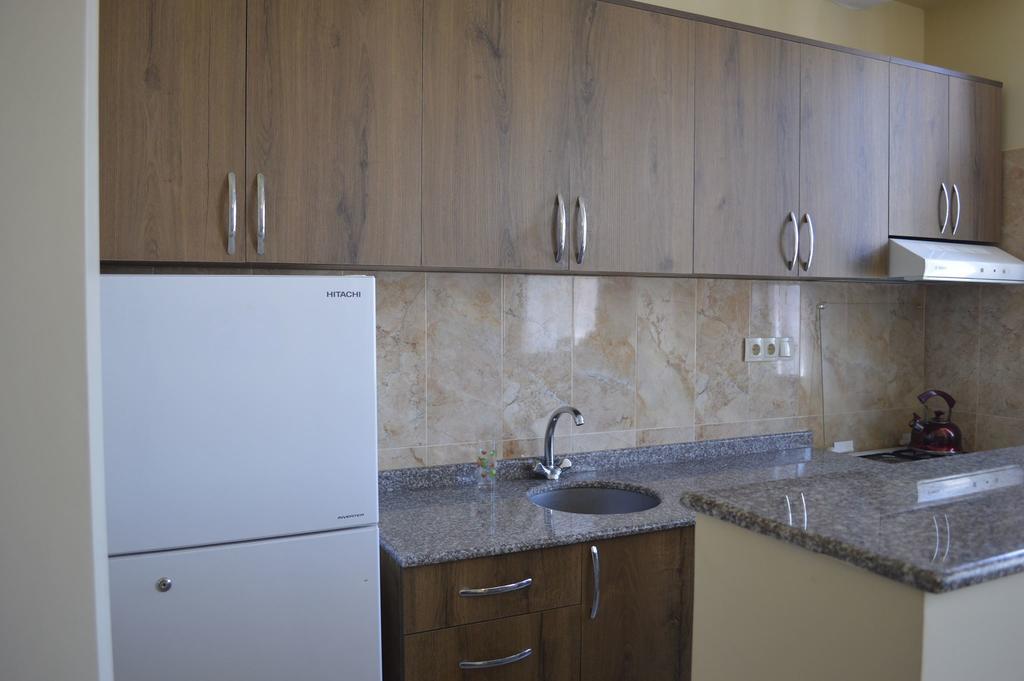 Apartment Near Park 36 Batumi Ngoại thất bức ảnh